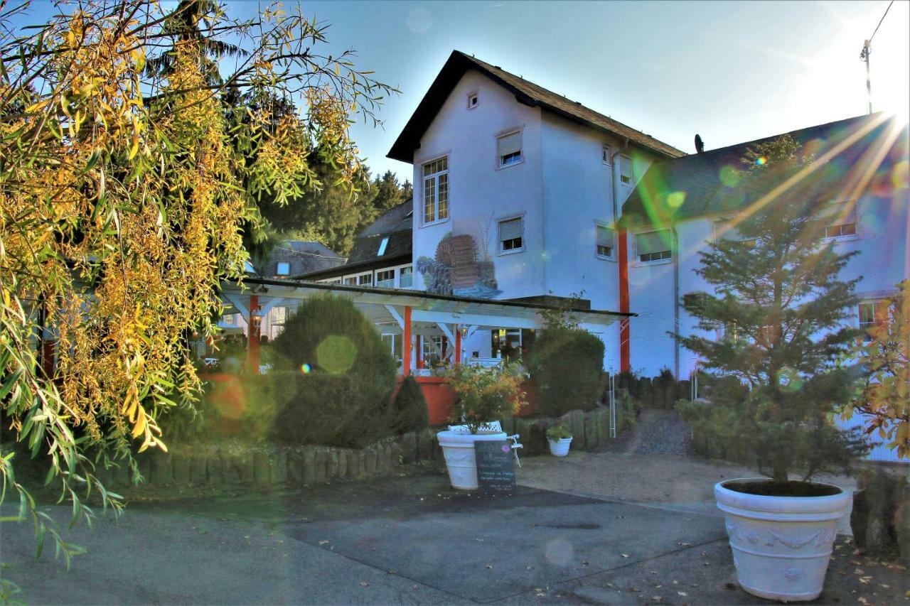 Studentenmuehle Hotel - Restaurant Nomborn Exterior foto